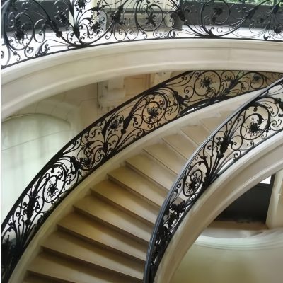 Custom villa staircase handrail manufacturer – wrought iron and stainless steel balustrade for luxury residential stairs