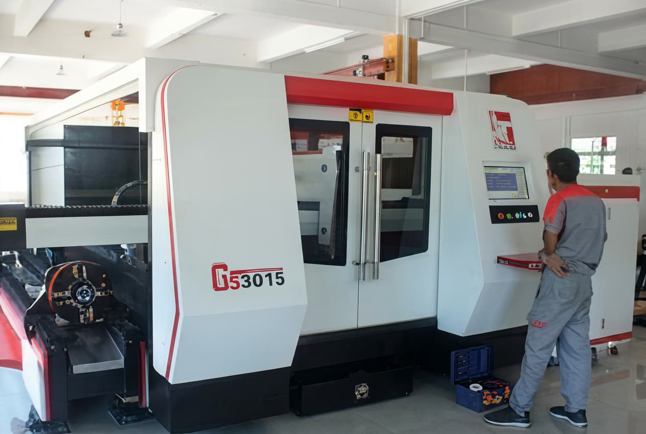 LIKE Metal table leg production equipment including automated cutting machines, hydraulic bending presses, robotic welding stations, precision grinding tools, and powder coating lines, arranged in a streamlined manufacturing layout for efficient high-volume metal table leg fabrication.