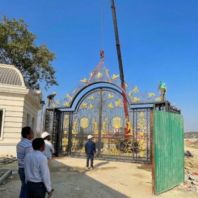 wrought iron rolling gates